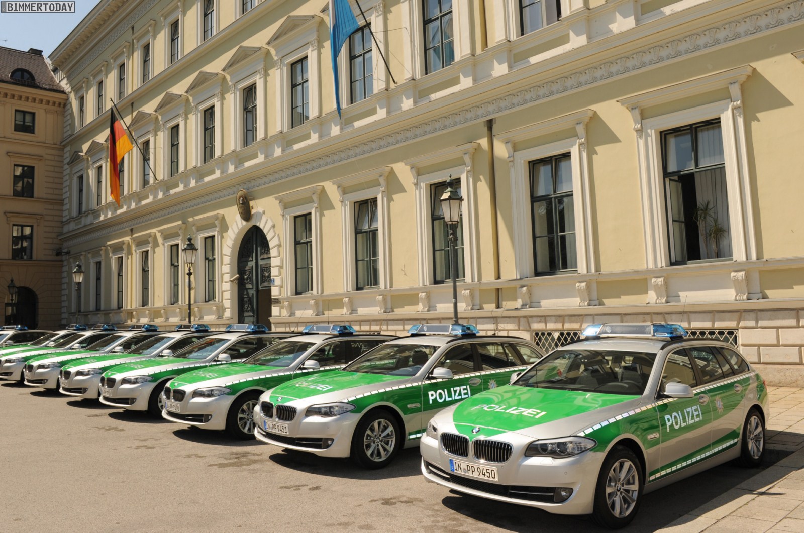 BMW-5er-Touring-F11-Polizei-Muenchen-02.jpg