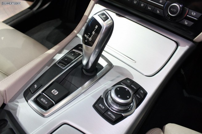 BMW-5er-Touring-F11-Tasmangruen-14