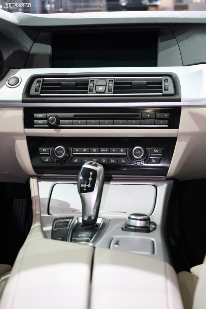 BMW-5er-Touring-F11-Tasmangruen-19