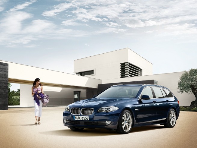 BMW-5er-Touring-F11-Wallpaper-01