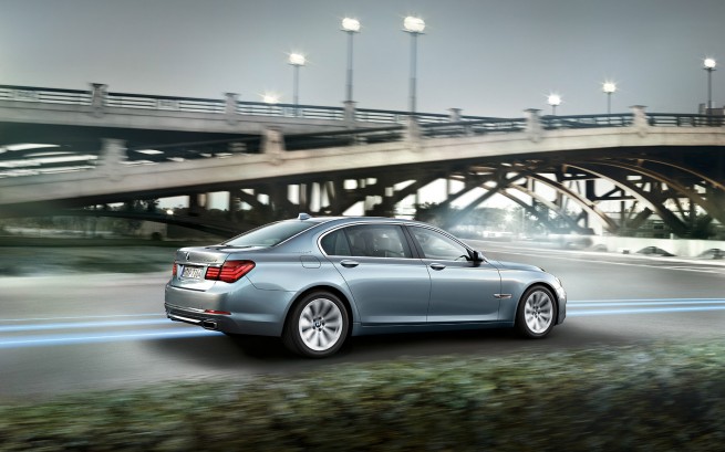 BMW-7-Series-ActiveHybrid-Wallpaper-08-1920x1200