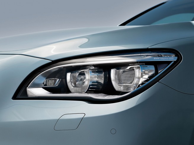 BMW-7-Series-ActiveHybrid-Wallpaper-13-1600x1200