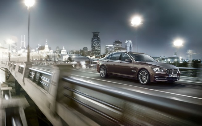 BMW-7-Series-Wallpaper-10-1920x1200