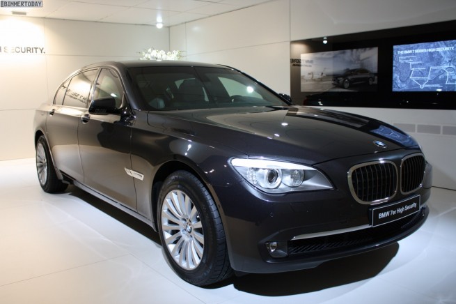 BMW-760i-F03-High-Security-Genf-2011-07