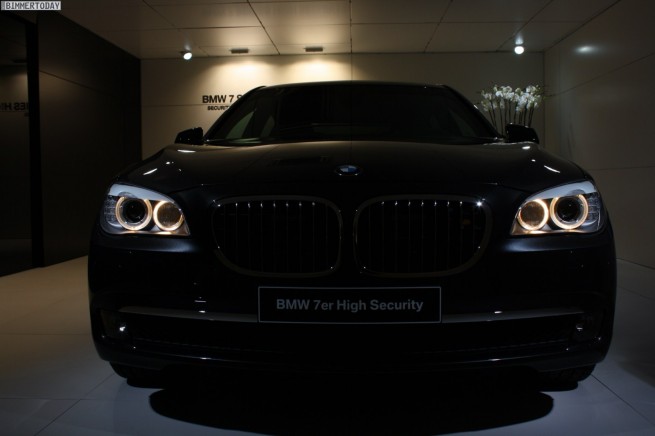 BMW-760i-F03-High-Security-Genf-2011-09