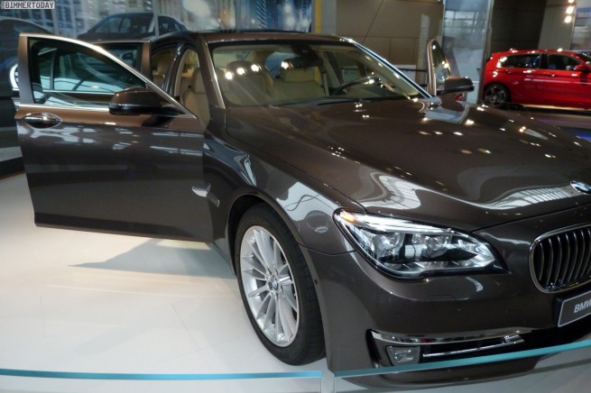 BMW-7er-F01-Facelift-LCI-2012-BMW-Welt-Muenchen-02