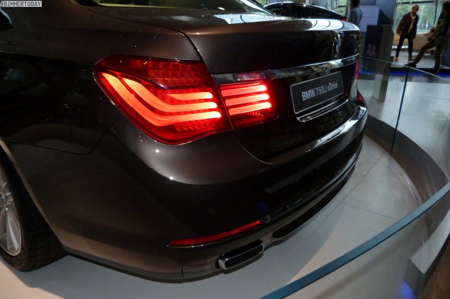 BMW-7er-F01-Facelift-LCI-2012-BMW-Welt-Muenchen-26
