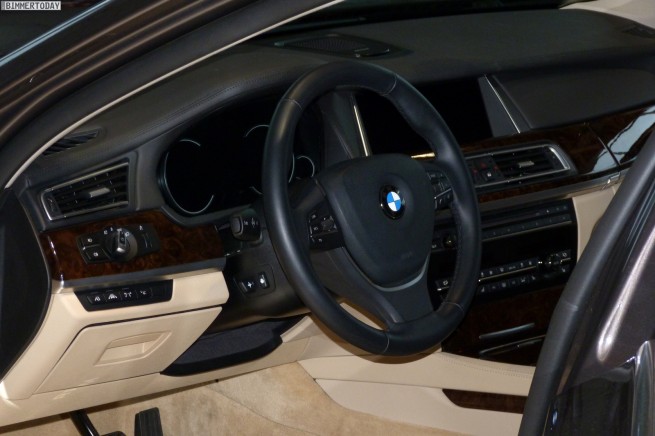 BMW-7er-F01-Facelift-LCI-2012-BMW-Welt-Muenchen-32