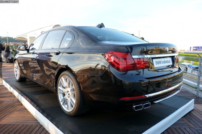 BMW-7er-Facelift-F02-LCI-760Li-Individual-2012-17