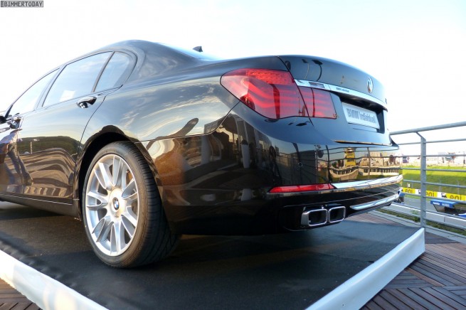 BMW-7er-Facelift-F02-LCI-760Li-Individual-2012-18