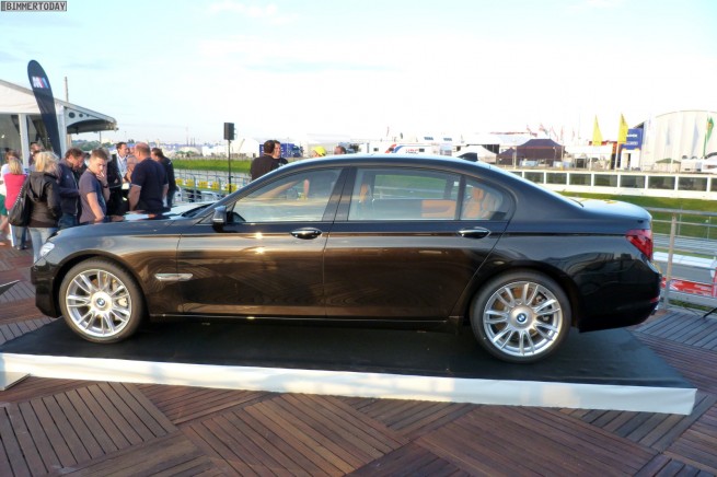 BMW-7er-Facelift-F02-LCI-760Li-Individual-2012-28