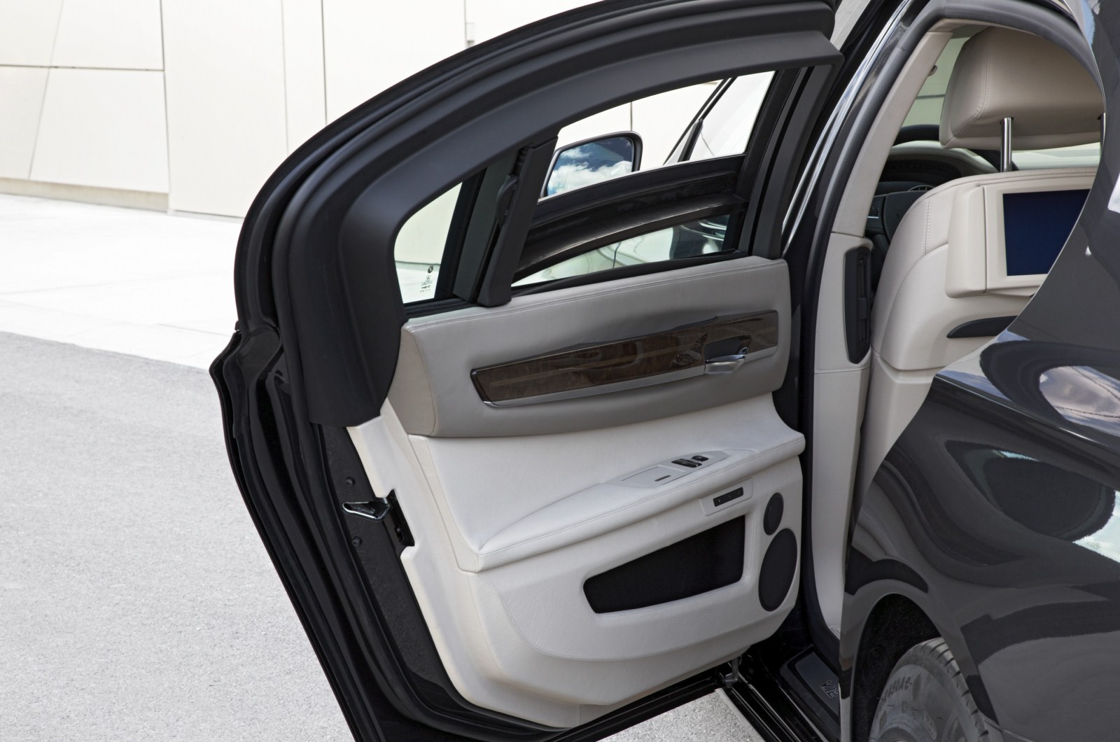 Bmw f03 high security #5