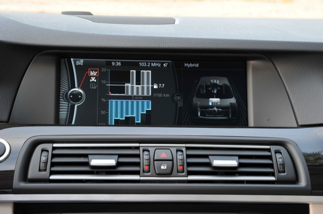 BMW-Active-Hybrid-5-121