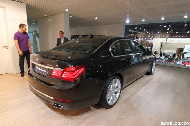 BMW-Active-Hybrid-7-Individual-06