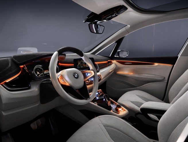 BMW Active Tourer Concept-interior-07