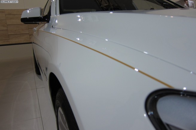 BMW-ActiveHybrid-7-Steinway-and-Sons-Shanghai-2011-02