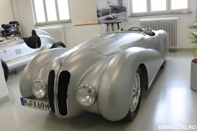 BMW-Classic-100