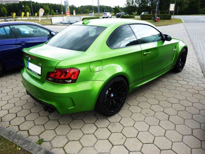 BMW-Green-Mamba-1er-M-Java-Green-07