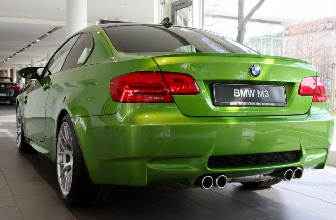 BMW-Individual-M3-E92-Java-Gruen-11