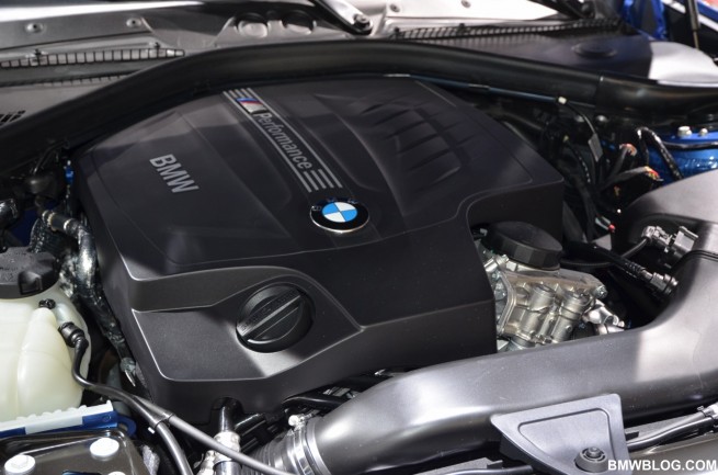 BMW-M135i-08
