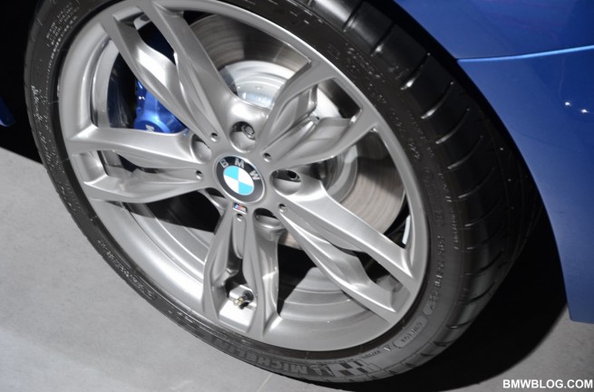 BMW-M135i-36