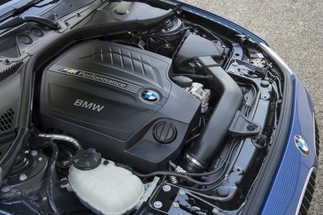 BMW-M135i-photos-05