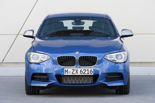 BMW-M135i-photos-106