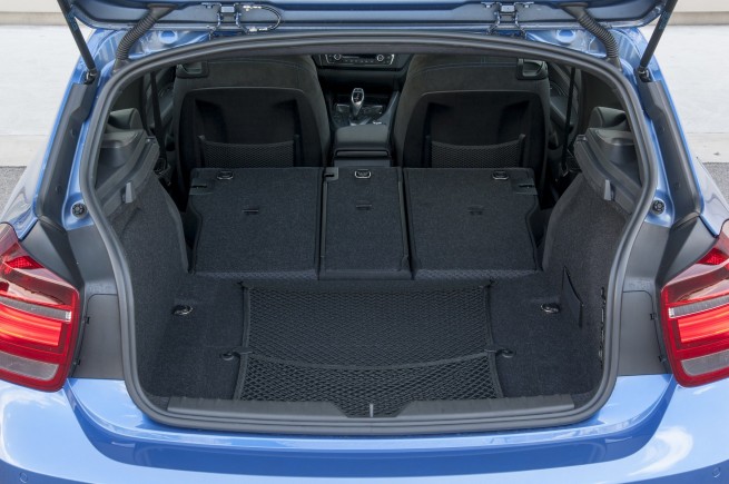 BMW-M135i-photos-12