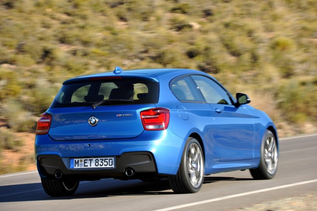 BMW-M135i-photos-16