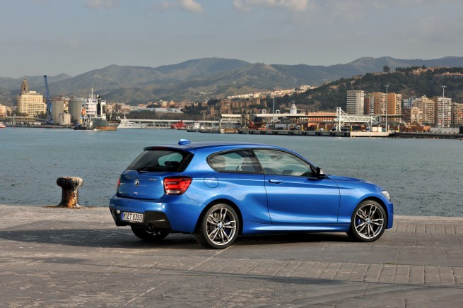 BMW-M135i-photos-34