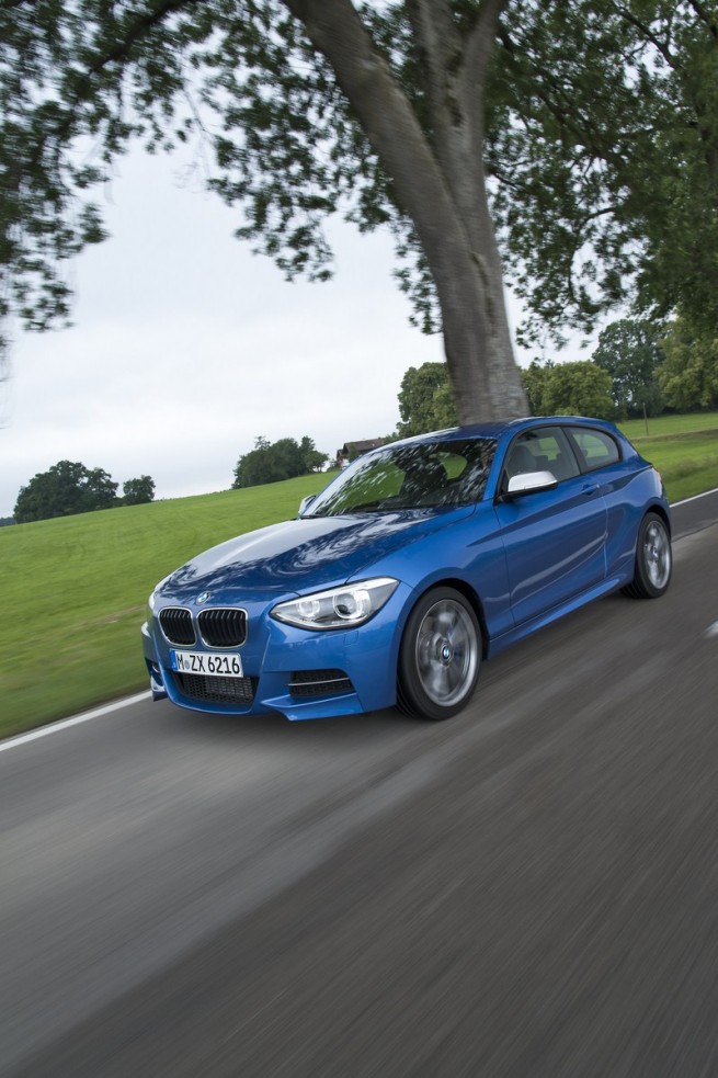 BMW-M135i-photos-44