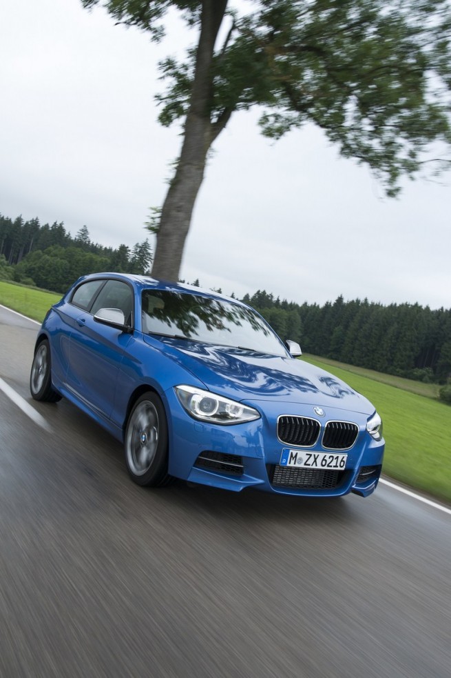 BMW-M135i-photos-45