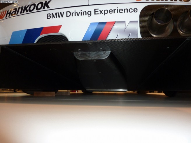 BMW-M3-DTM-2012-E92-Essen-Motor-Show-2011-13