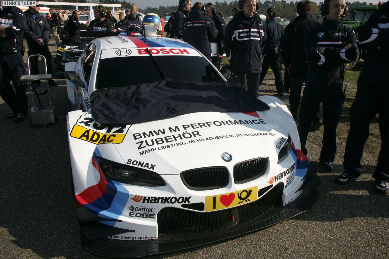 BMW-M3-DTM-Hockenheim-Preview-2011-03.jpg