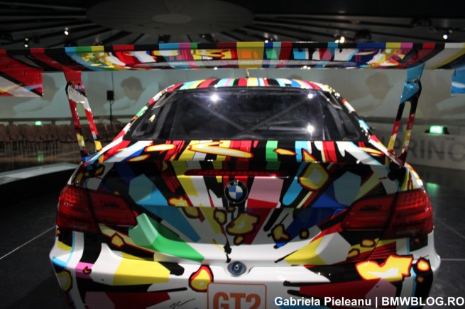 BMW-M3-GT2-Art-Car-15