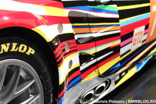BMW-M3-GT2-Art-Car-18