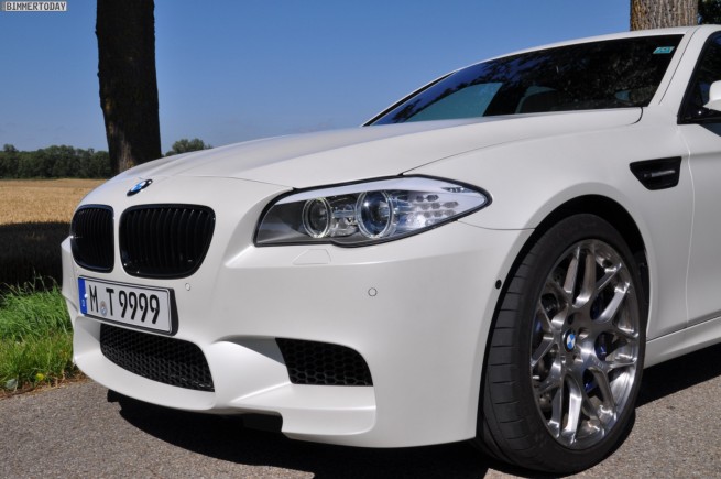 BMW-M5-F10-Frozen-White-Individual-2012-02
