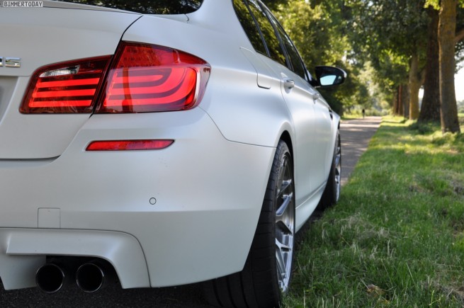 BMW-M5-F10-Frozen-White-Individual-2012-23