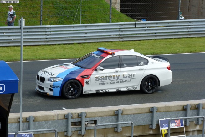 BMW-M5-F10-MotoGP-Safety-Car-2012-Sachsenring-02