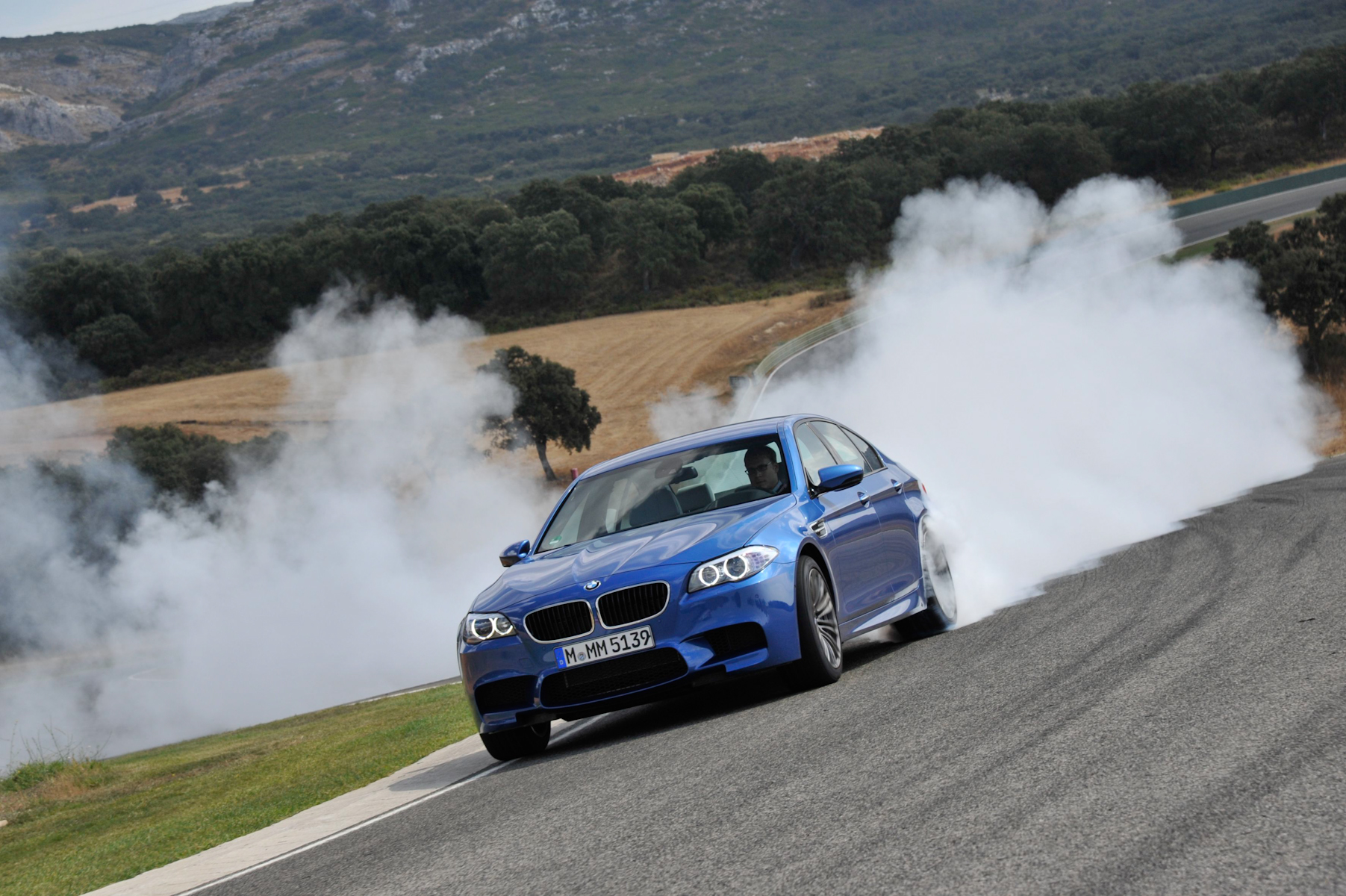 Bmw m5 virtual driving school