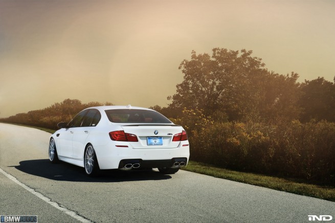 BMW-M5-IND-01