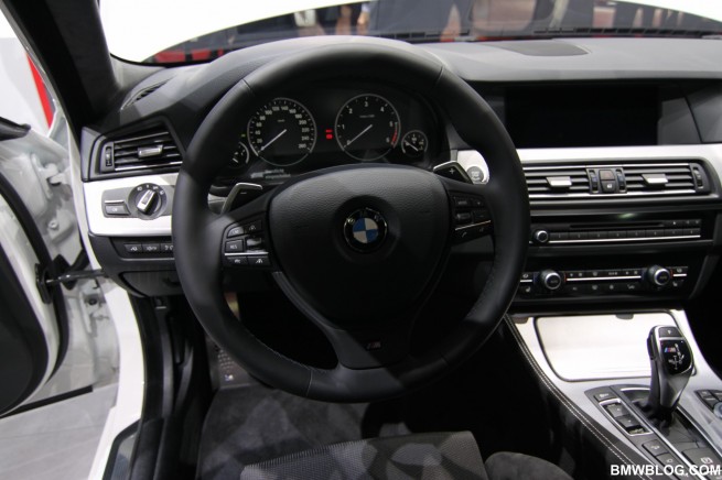 BMW-M550d-xDrive-11