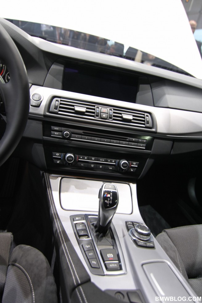 BMW-M550d-xDrive-13