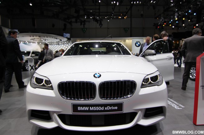 BMW-M550d-xDrive-23