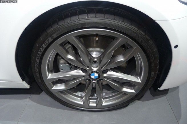 BMW-M550d-xDrive-Touring-F11-AMI-Leipzig-2012-18