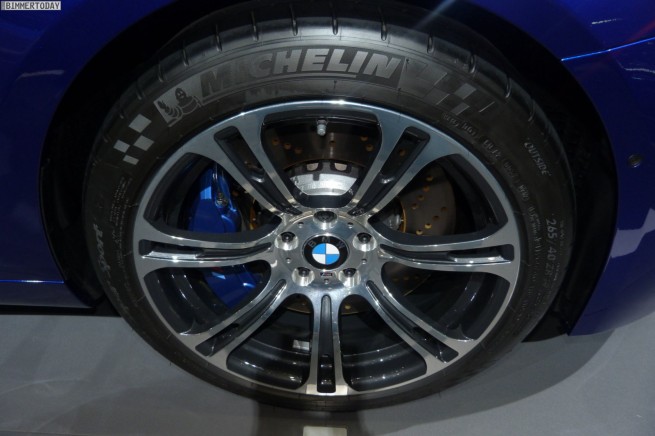 BMW-M6-Cabrio-F12-AMI-Leipzig-2012-San-Marino-Blau-06