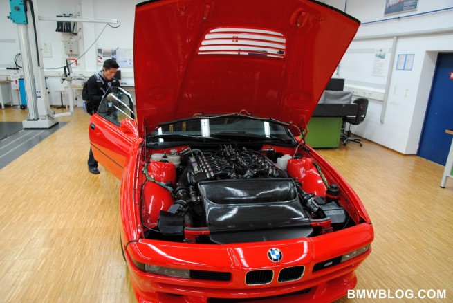 BMW-M8-06