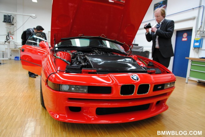 BMW-M8-09