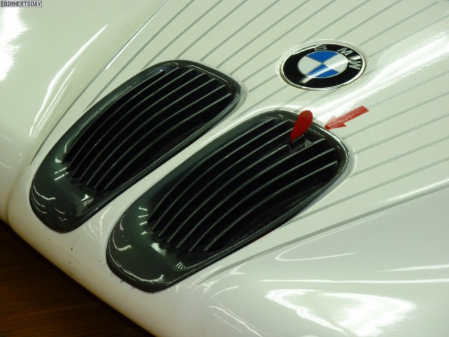 BMW-Motorsport-V12-LMR-Garching-19