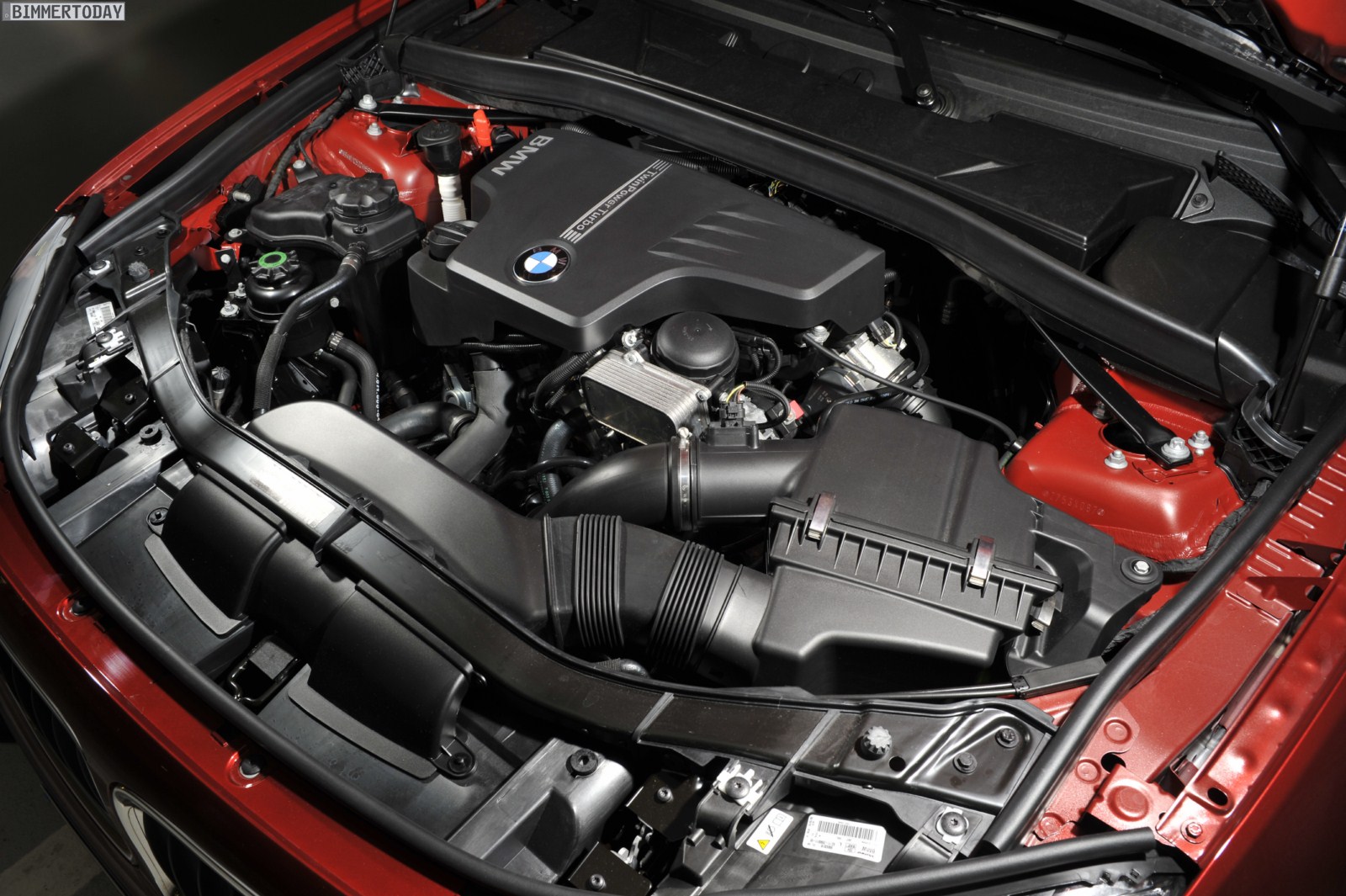 Bmw twinpower turbo 4-cylinder engine #1